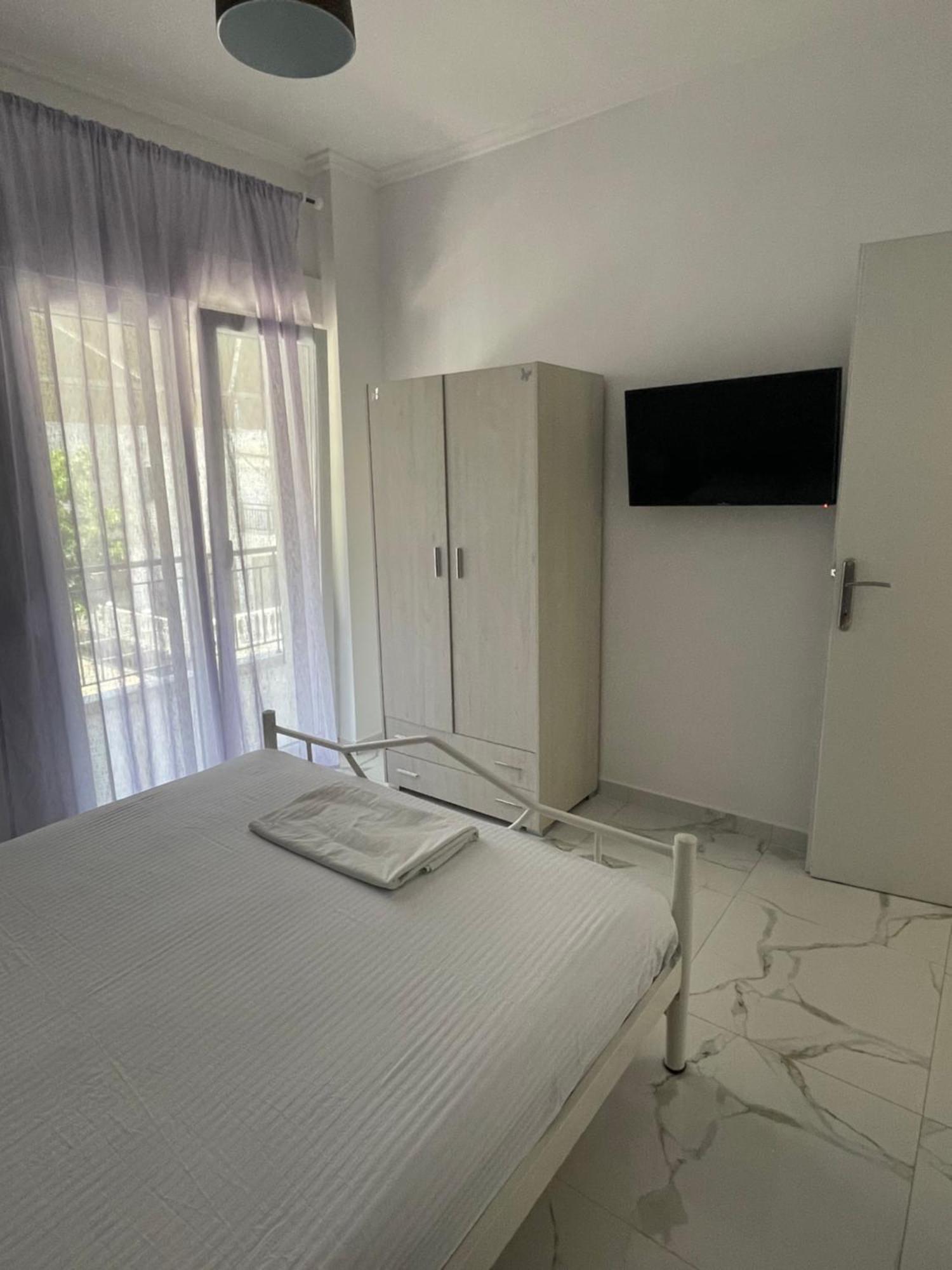 Antonis Apartment Paralia Dionysiou Ruang foto